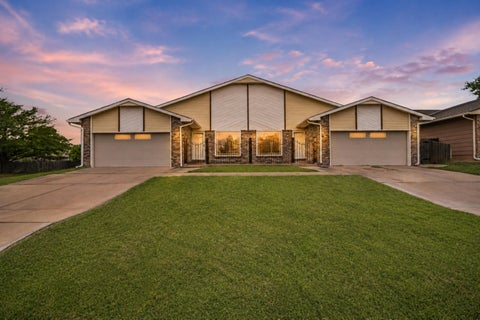 Multifamily For Sale - 8702-8704 E Longlake Cir<br/> Wichita, KS 67207