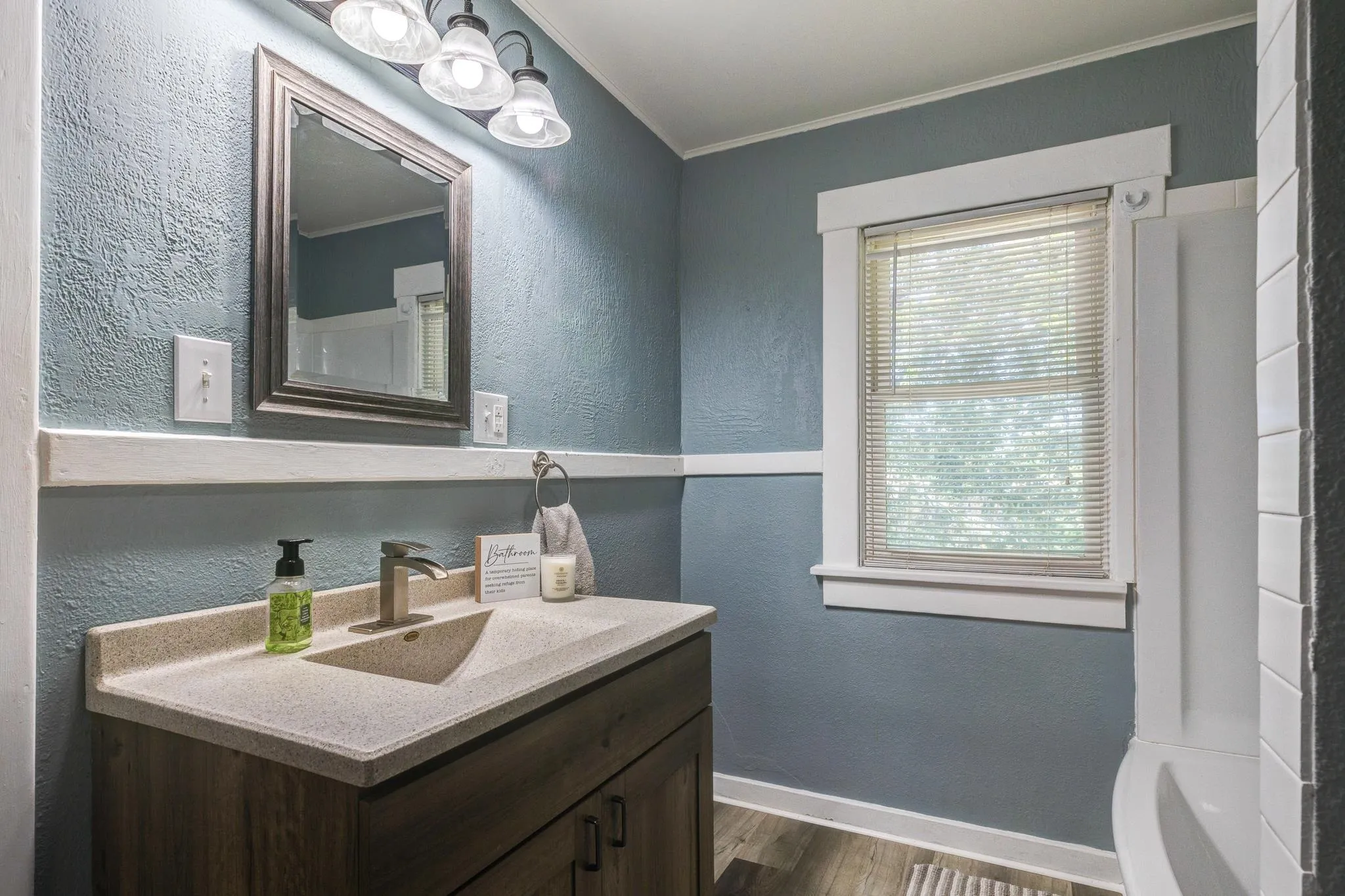 Salina, Kansas 67401, United States, 3 Bedrooms Bedrooms, ,2 BathroomsBathrooms,Residential,Active,155797