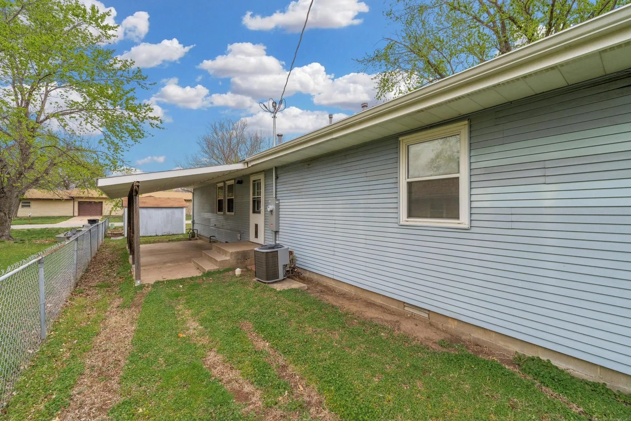 Wellington, Kansas 67152, United States, 3 Bedrooms Bedrooms, ,1 BathroomBathrooms,Residential,Active,139539