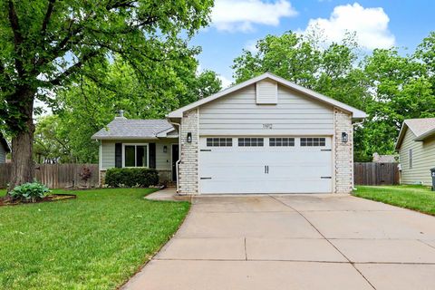 Homes For Sale - 11912 W Bella Vista Cir<br/> Wichita, KS 67212