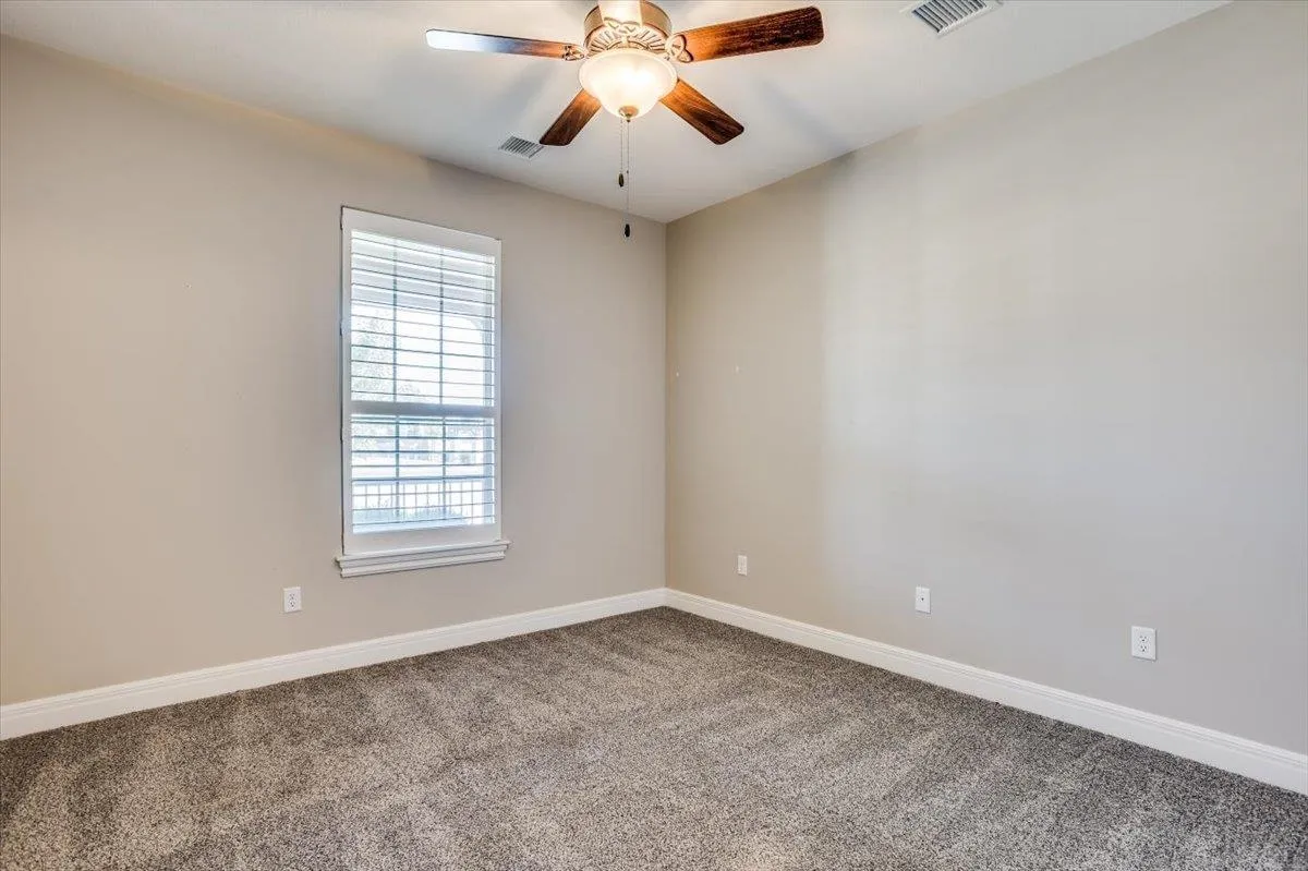 Derby, Kansas 67037, United States, 2 Bedrooms Bedrooms, ,2 BathroomsBathrooms,Residential,Pending,44491