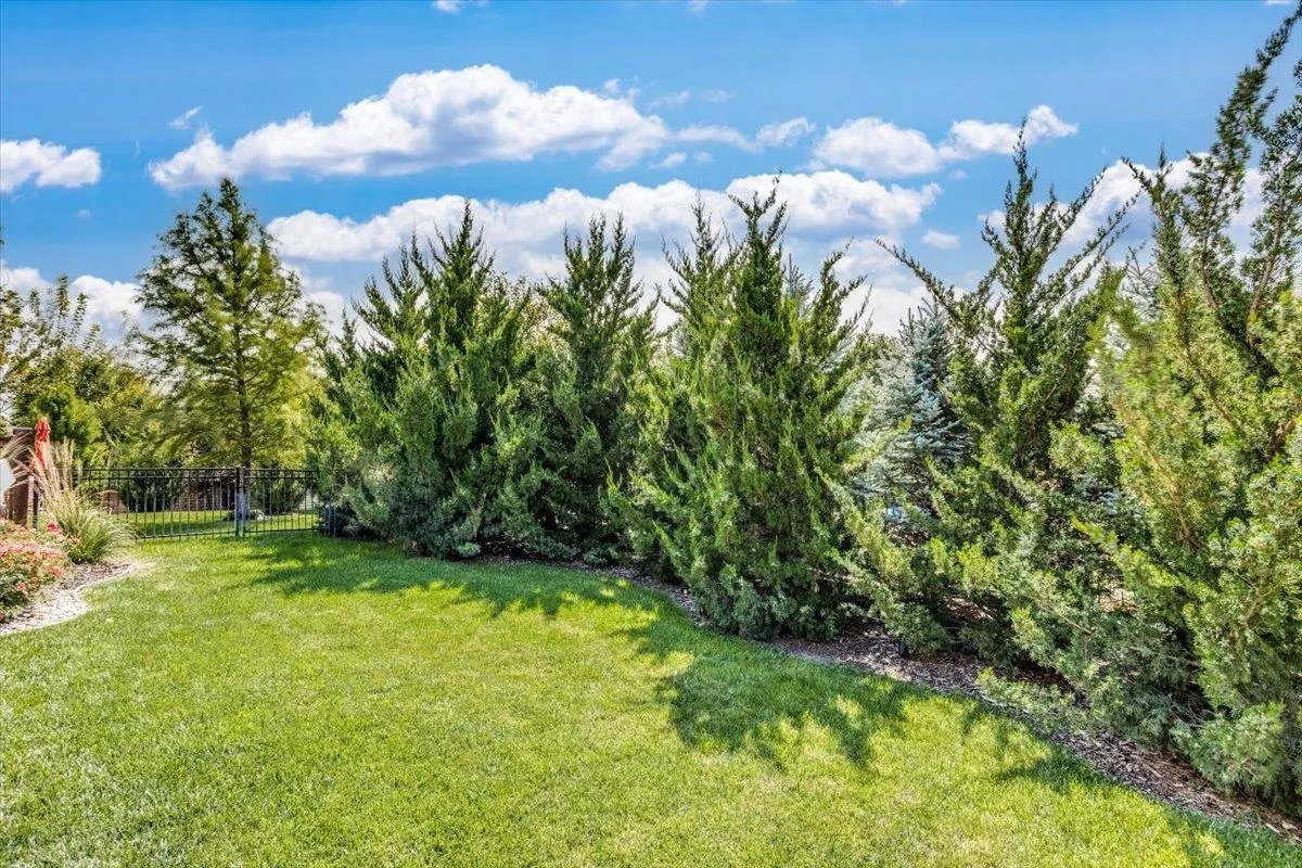 Derby, Kansas 67037, United States, 2 Bedrooms Bedrooms, ,2 BathroomsBathrooms,Residential,Pending,44491