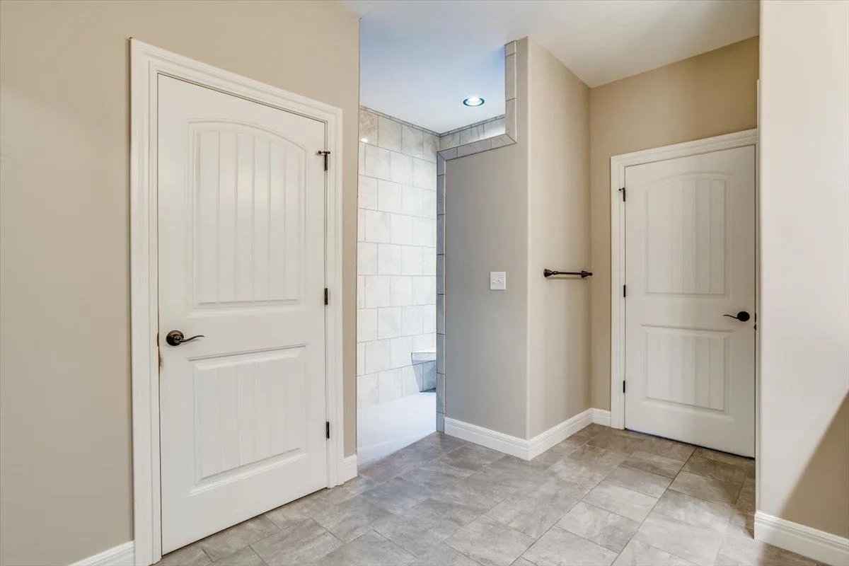 Derby, Kansas 67037, United States, 2 Bedrooms Bedrooms, ,2 BathroomsBathrooms,Residential,Pending,44491