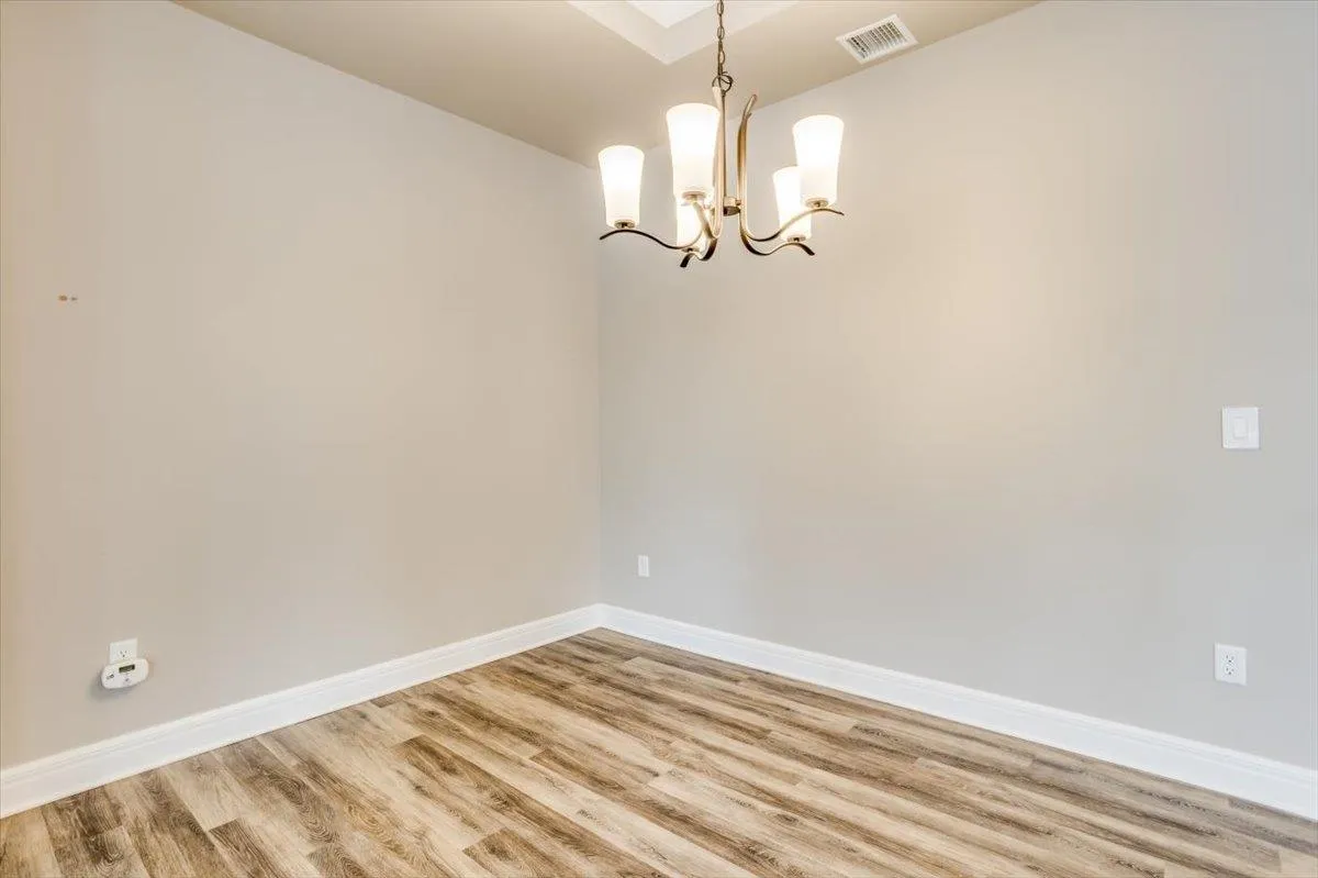 Derby, Kansas 67037, United States, 2 Bedrooms Bedrooms, ,2 BathroomsBathrooms,Residential,Pending,44491