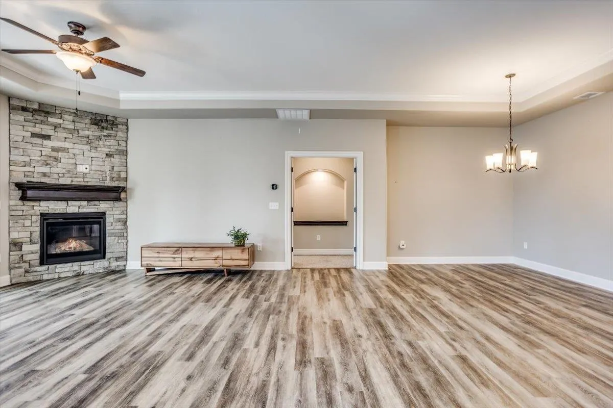 Derby, Kansas 67037, United States, 2 Bedrooms Bedrooms, ,2 BathroomsBathrooms,Residential,Pending,44491