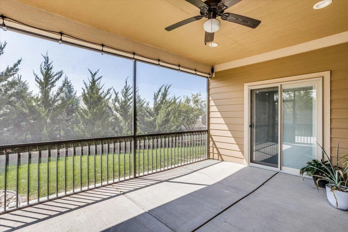 Derby, Kansas 67037, United States, 2 Bedrooms Bedrooms, ,2 BathroomsBathrooms,Residential,Pending,44491