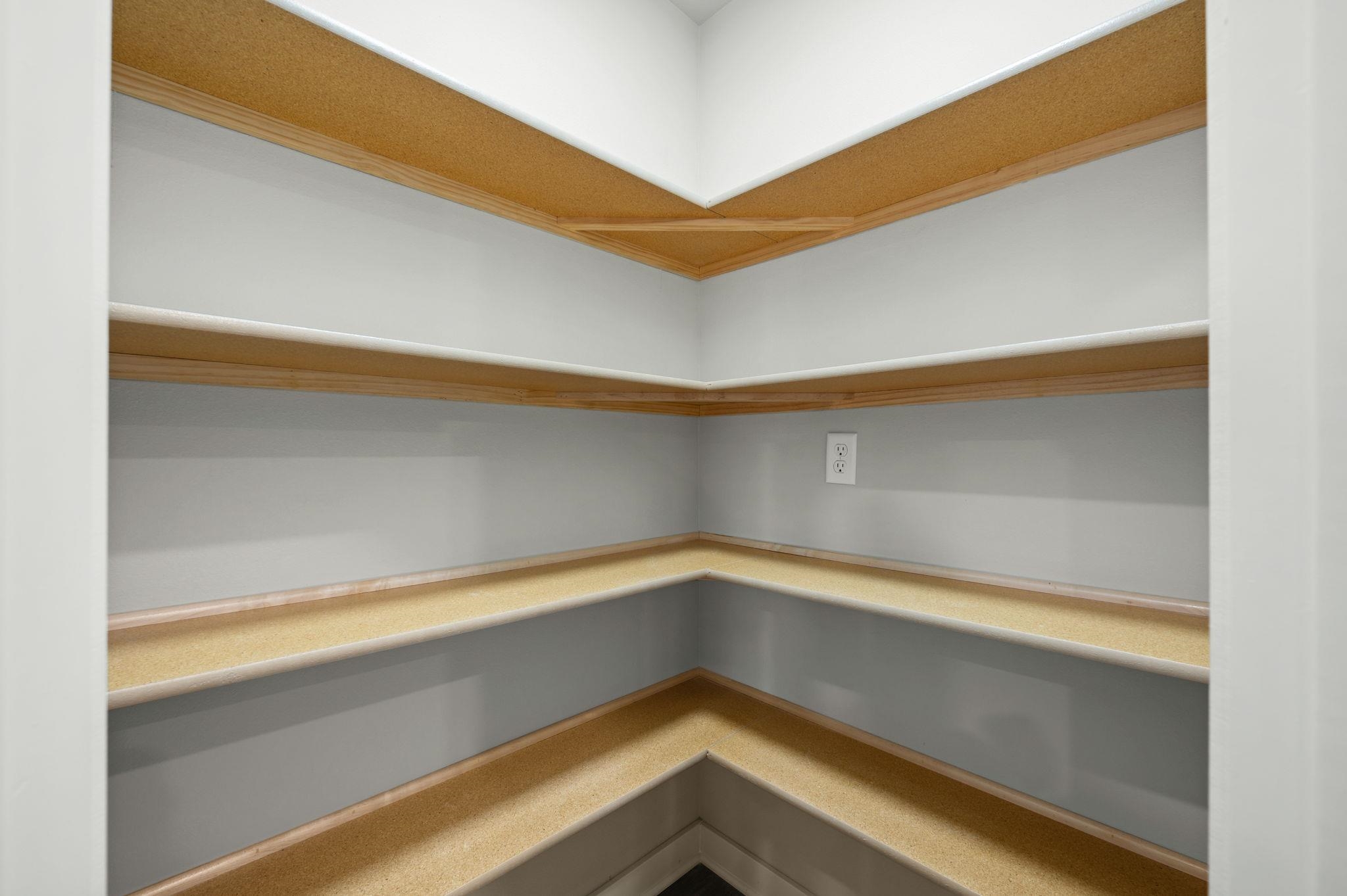 Wichita, Kansas 67217, United States, ,Residential,Pending,51023