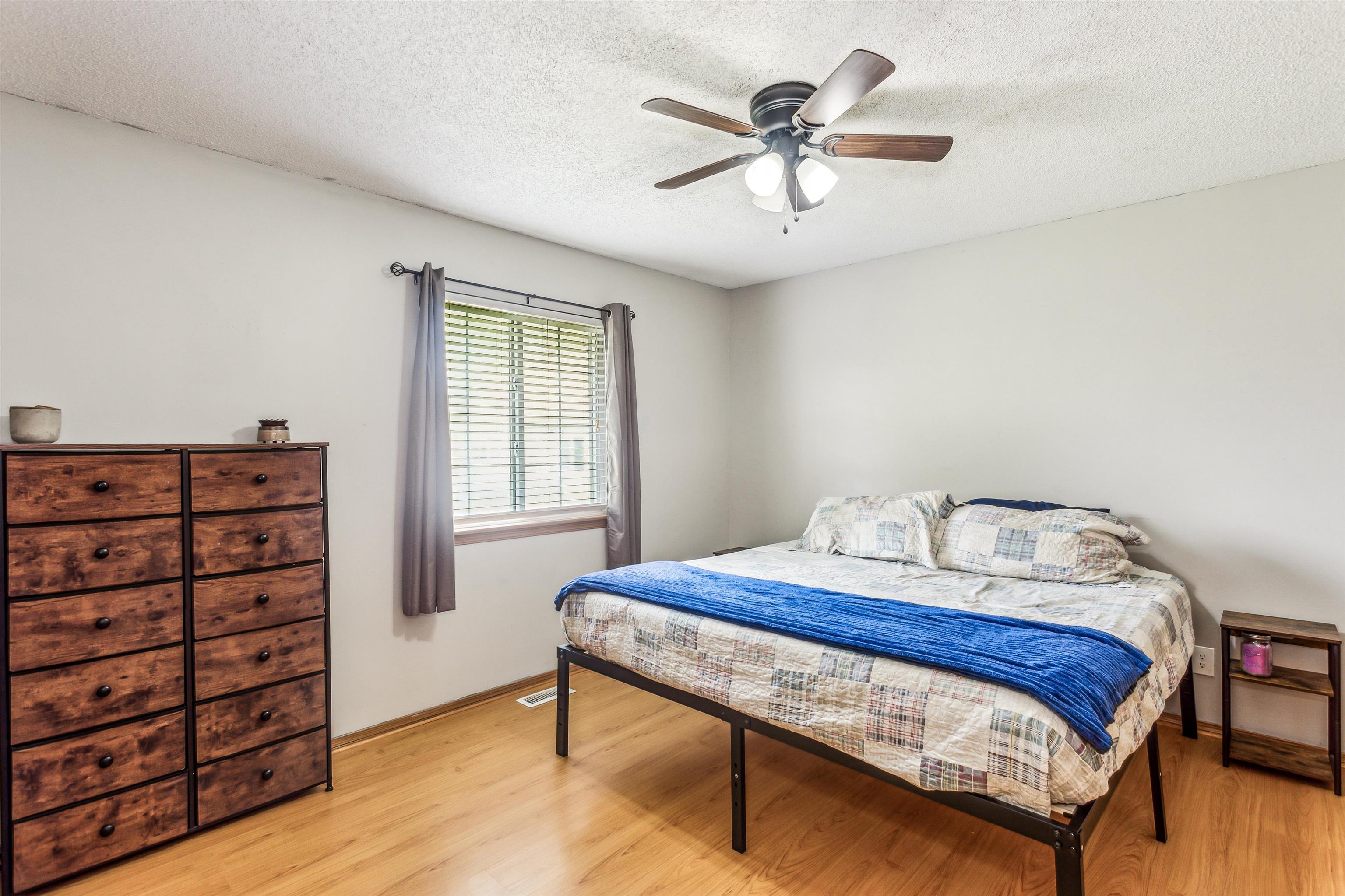 10912 W Esthner Ave, Wichita, Virginia image 9