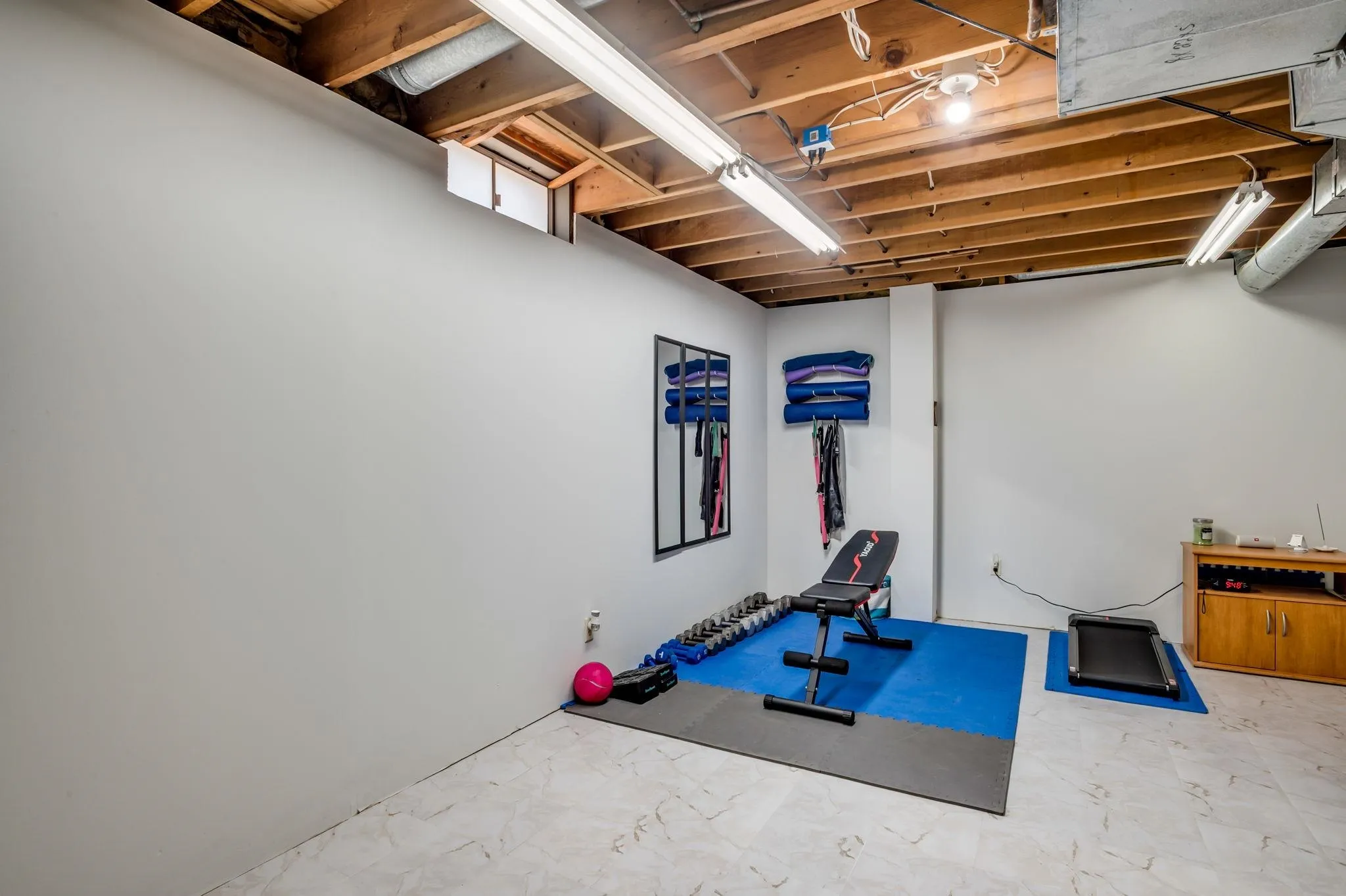 Derby, Kansas 67037, United States, 4 Bedrooms Bedrooms, ,4 BathroomsBathrooms,Residential,Pending,135083