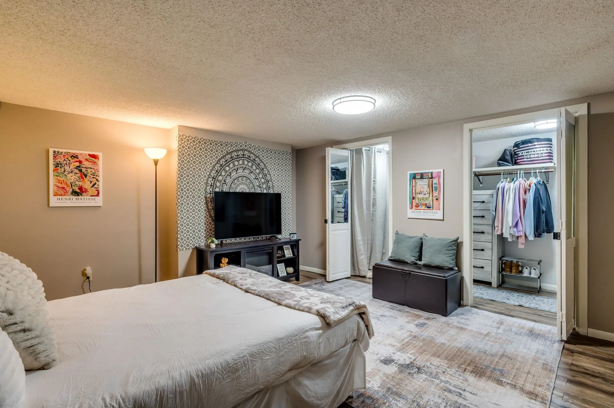 Derby, Kansas 67037, United States, 4 Bedrooms Bedrooms, ,4 BathroomsBathrooms,Residential,Pending,135083