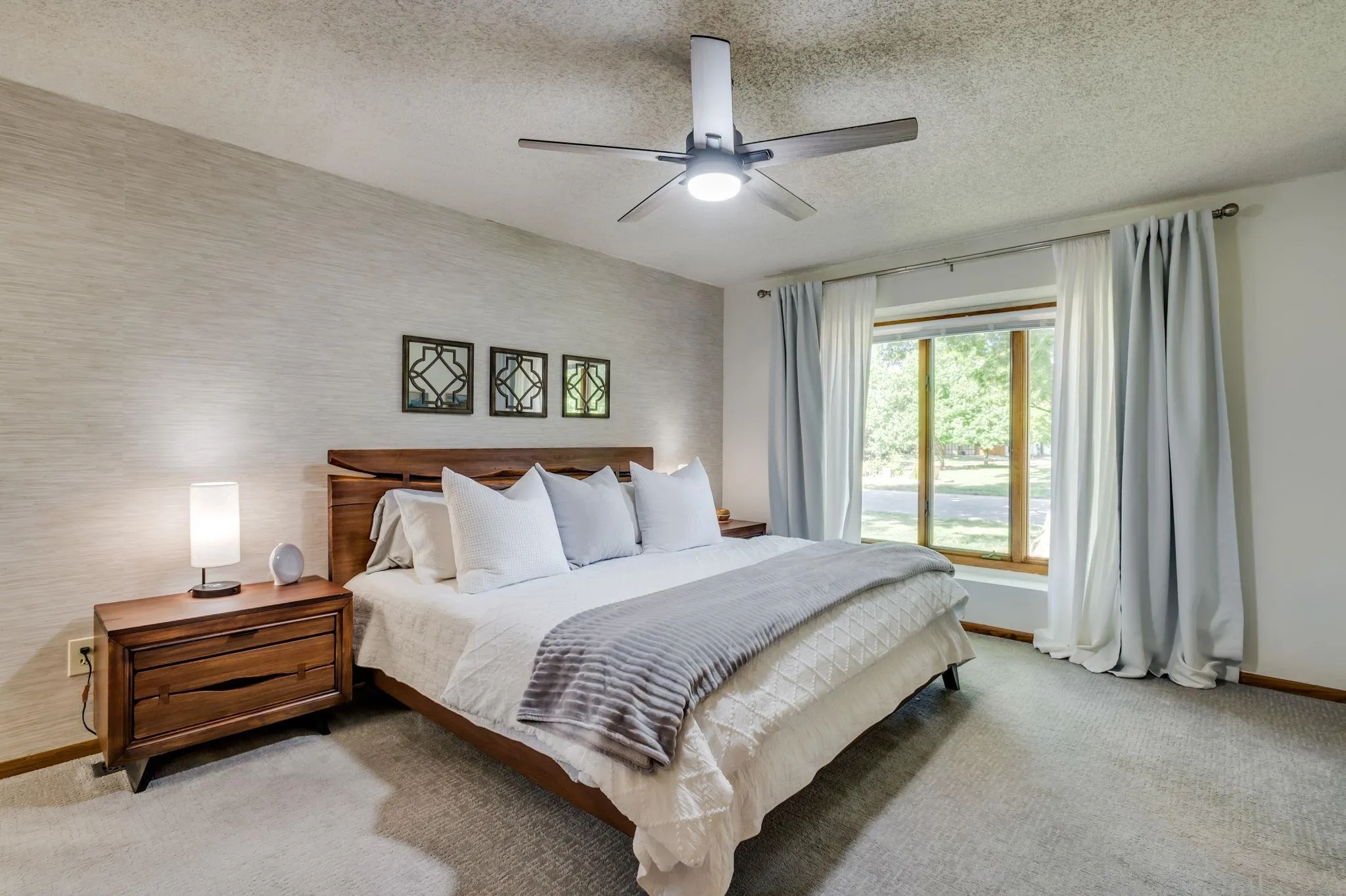 Derby, Kansas 67037, United States, 4 Bedrooms Bedrooms, ,4 BathroomsBathrooms,Residential,Pending,135083