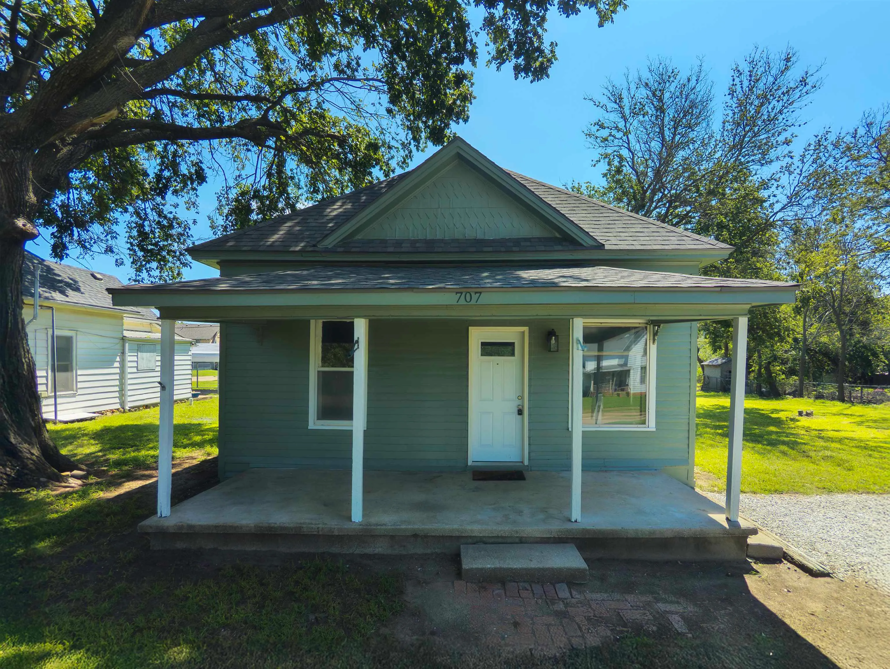 Wellington, Kansas 67152, United States, 2 Bedrooms Bedrooms, ,1 BathroomBathrooms,Residential,Active,139538