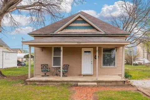 707 S H St, Wellington, KS MLS: 653053