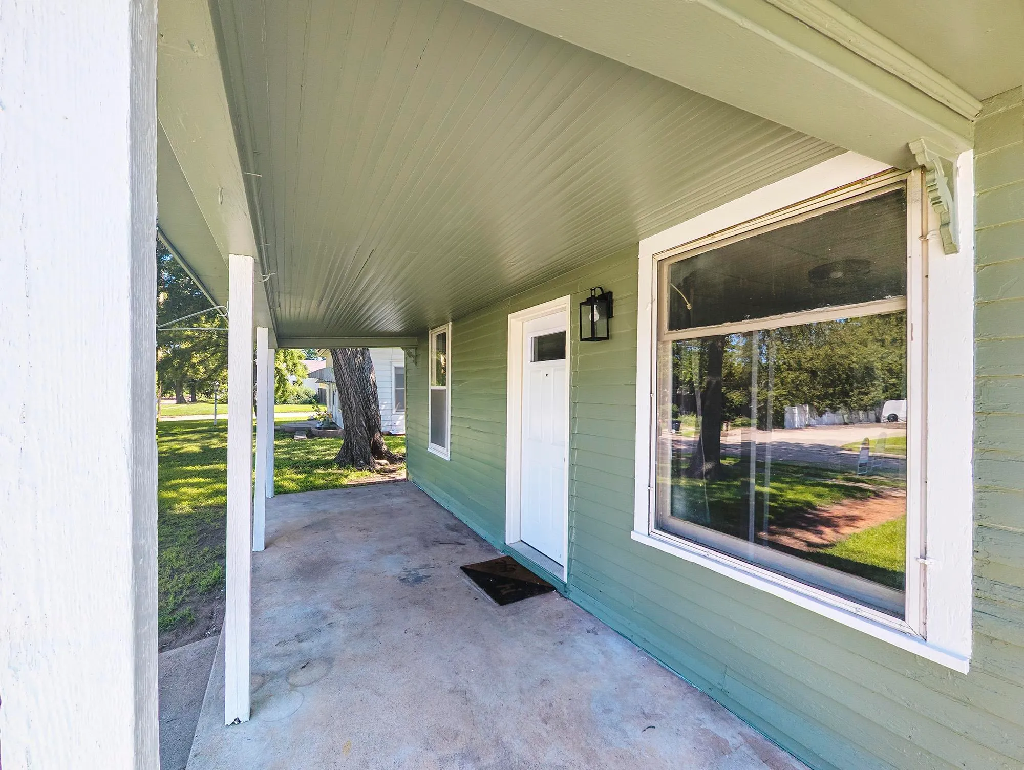 Wellington, Kansas 67152, United States, 2 Bedrooms Bedrooms, ,1 BathroomBathrooms,Residential,Active,139538