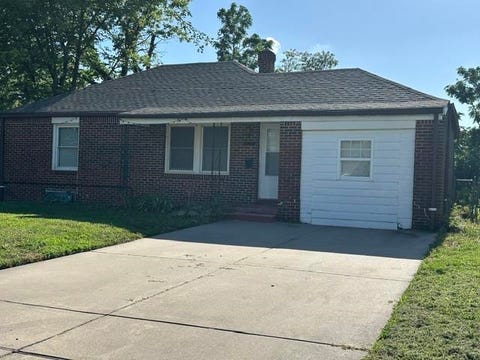 Featured picture for the property 676149