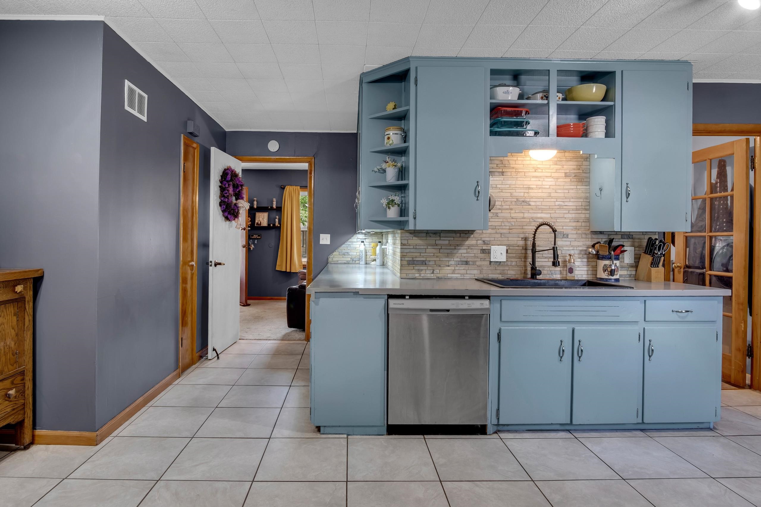 1408 Willow Rd, Newton, Kansas image 17