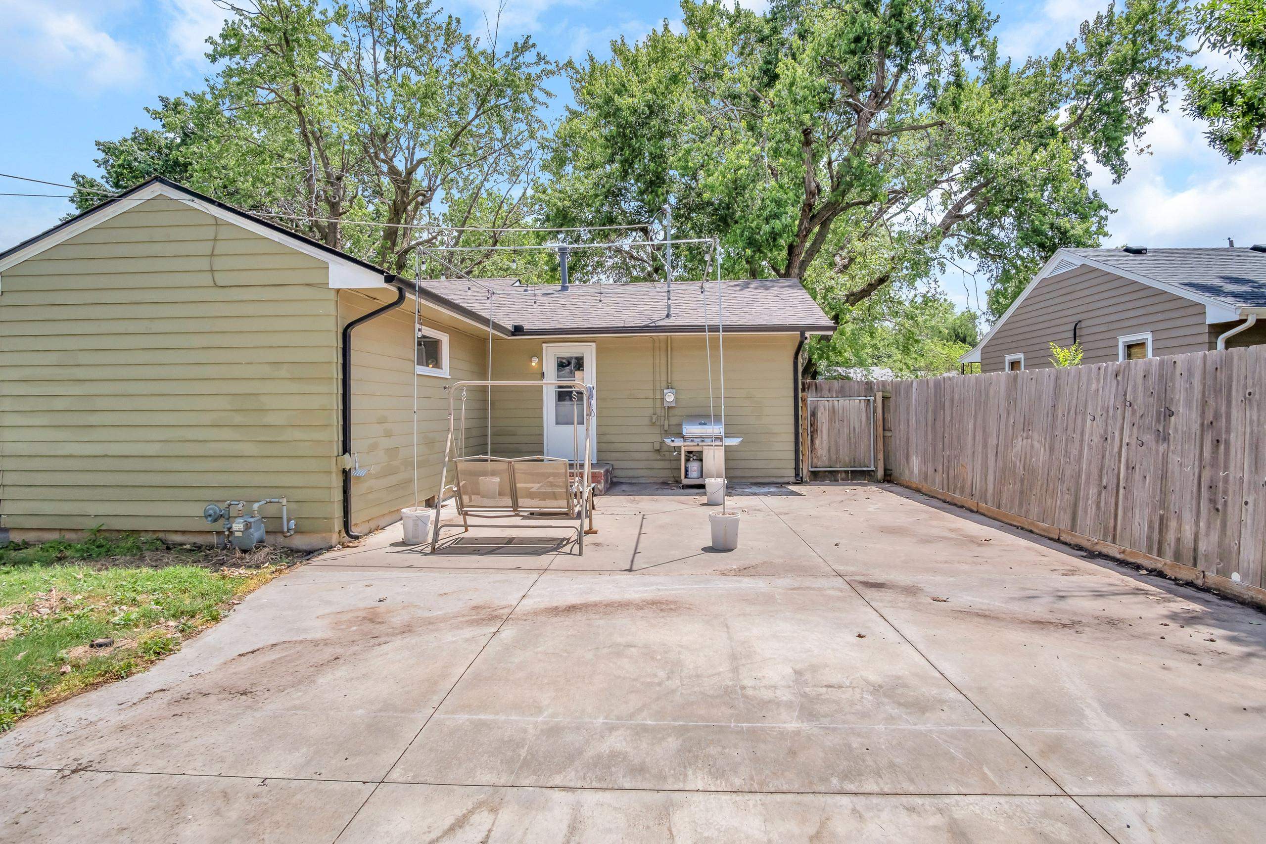 1408 Willow Rd, Newton, Kansas image 22