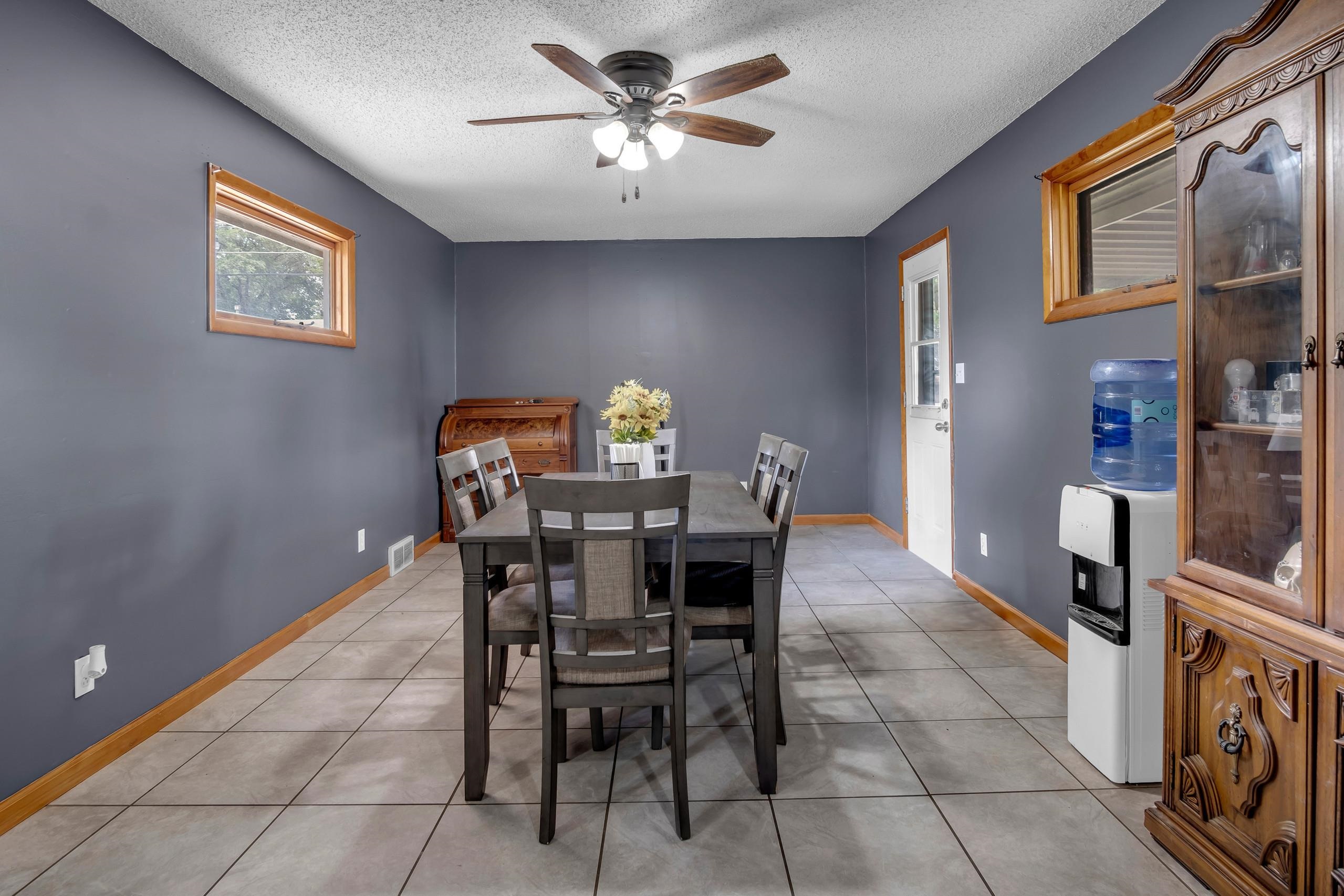 1408 Willow Rd, Newton, Kansas image 15