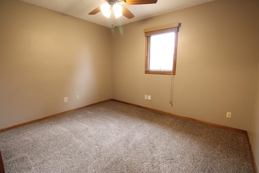 739 Meadowbrook Rd, Salina, Kansas image 8