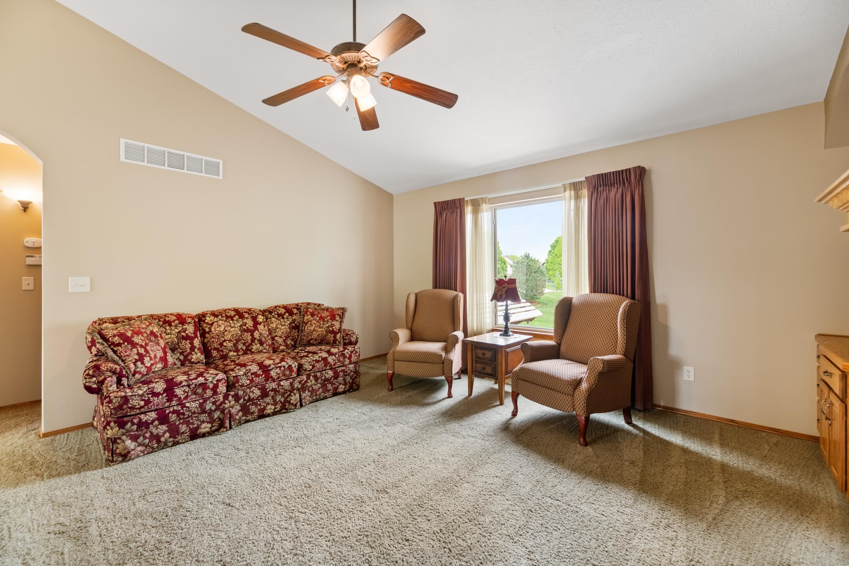 3004 Autumn Ridge, Newton, Kansas image 4