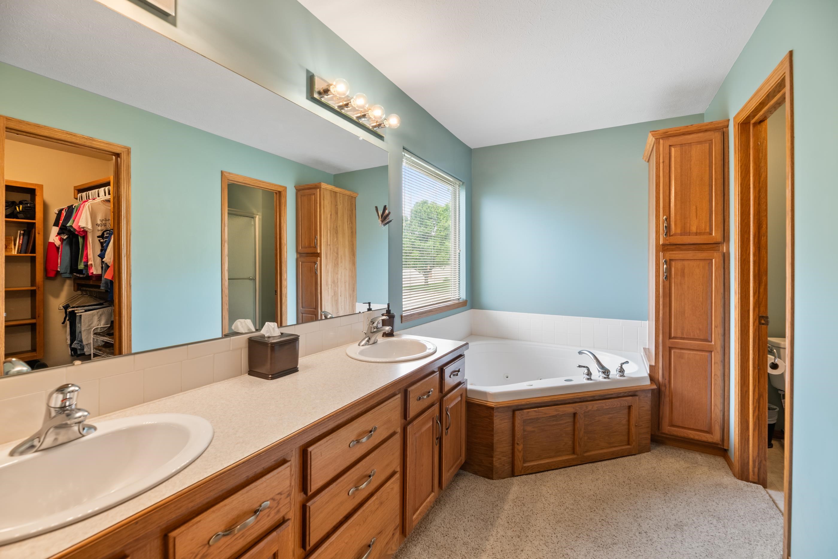 3004 Autumn Ridge, Newton, Kansas image 14