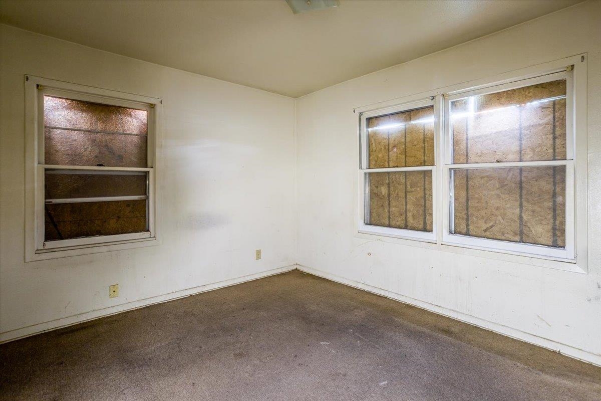 2344 N Poplar Ave, Wichita, Kansas image 5