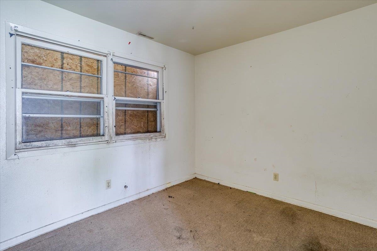 2344 N Poplar Ave, Wichita, Kansas image 3