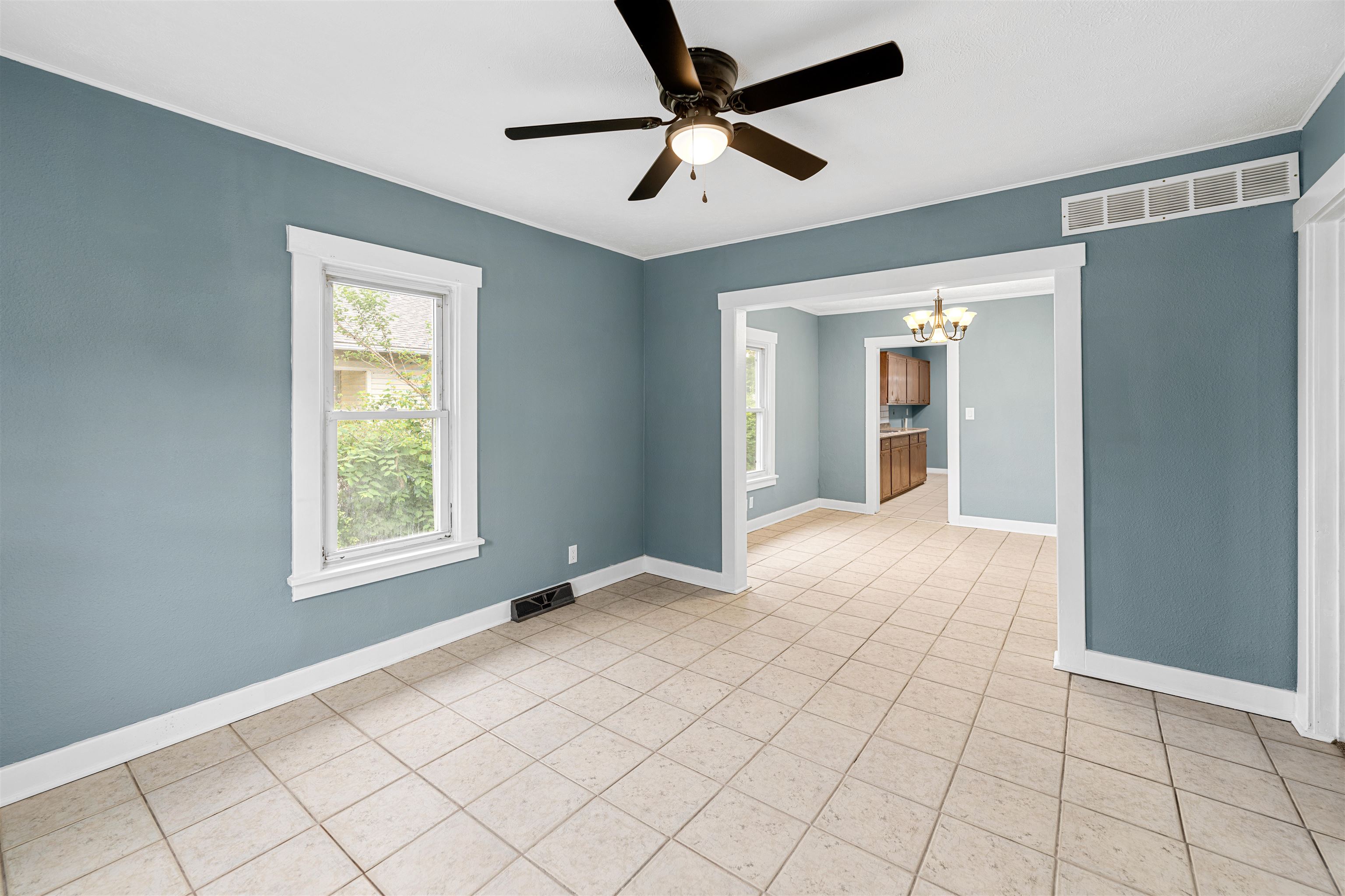 708 W Prescott Ave, Salina, Kansas image 5