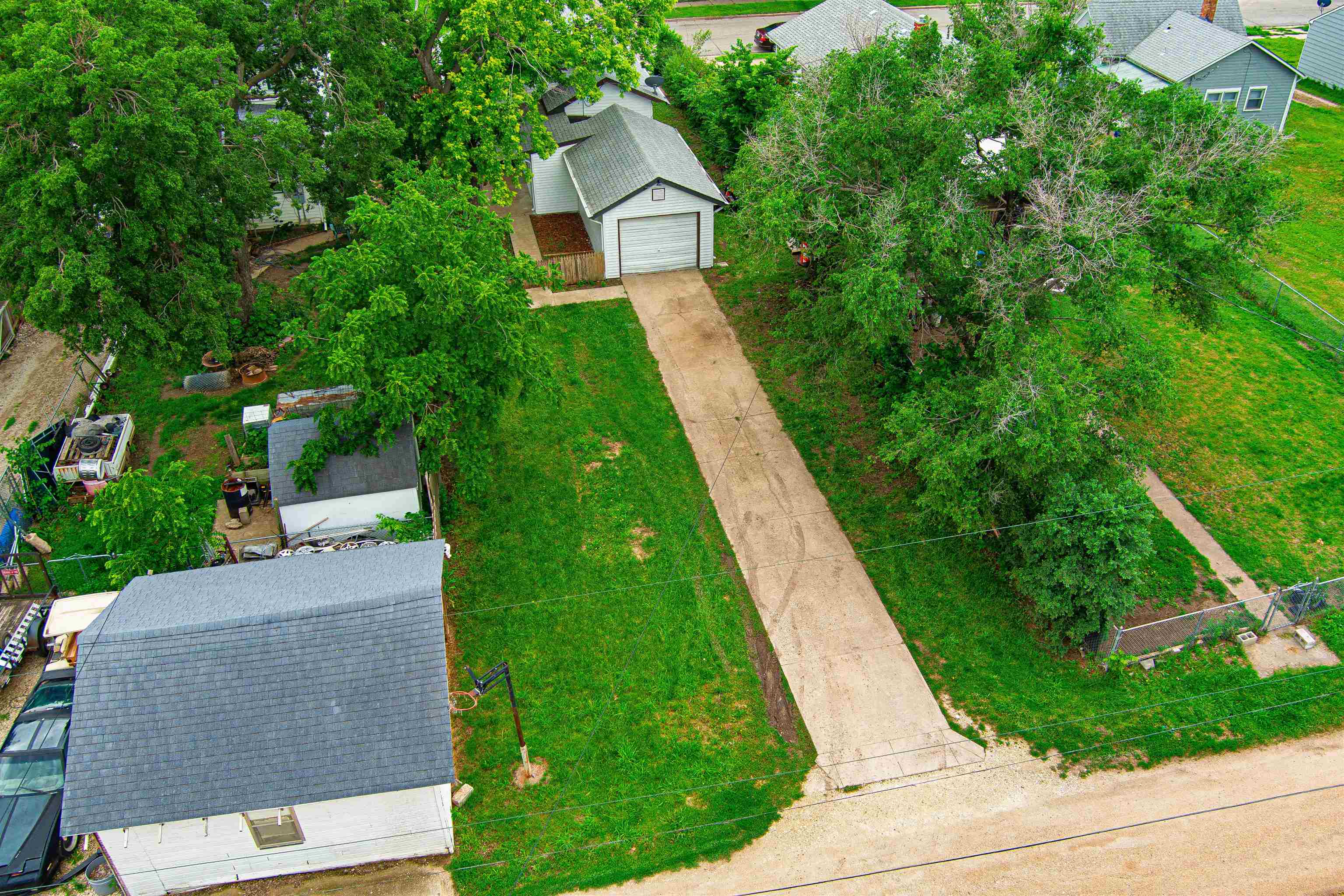 708 W Prescott Ave, Salina, Kansas image 16