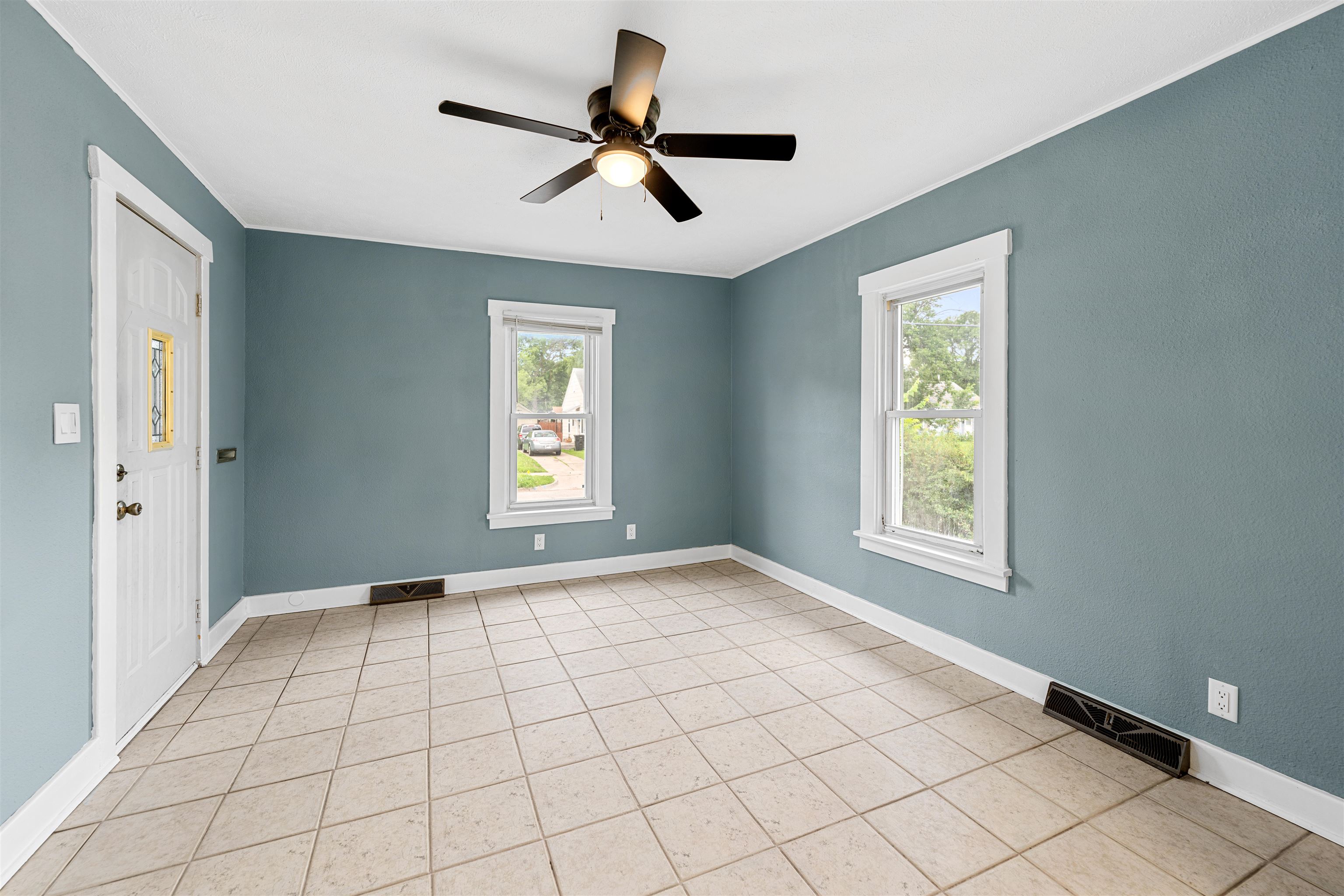 708 W Prescott Ave, Salina, Kansas image 8