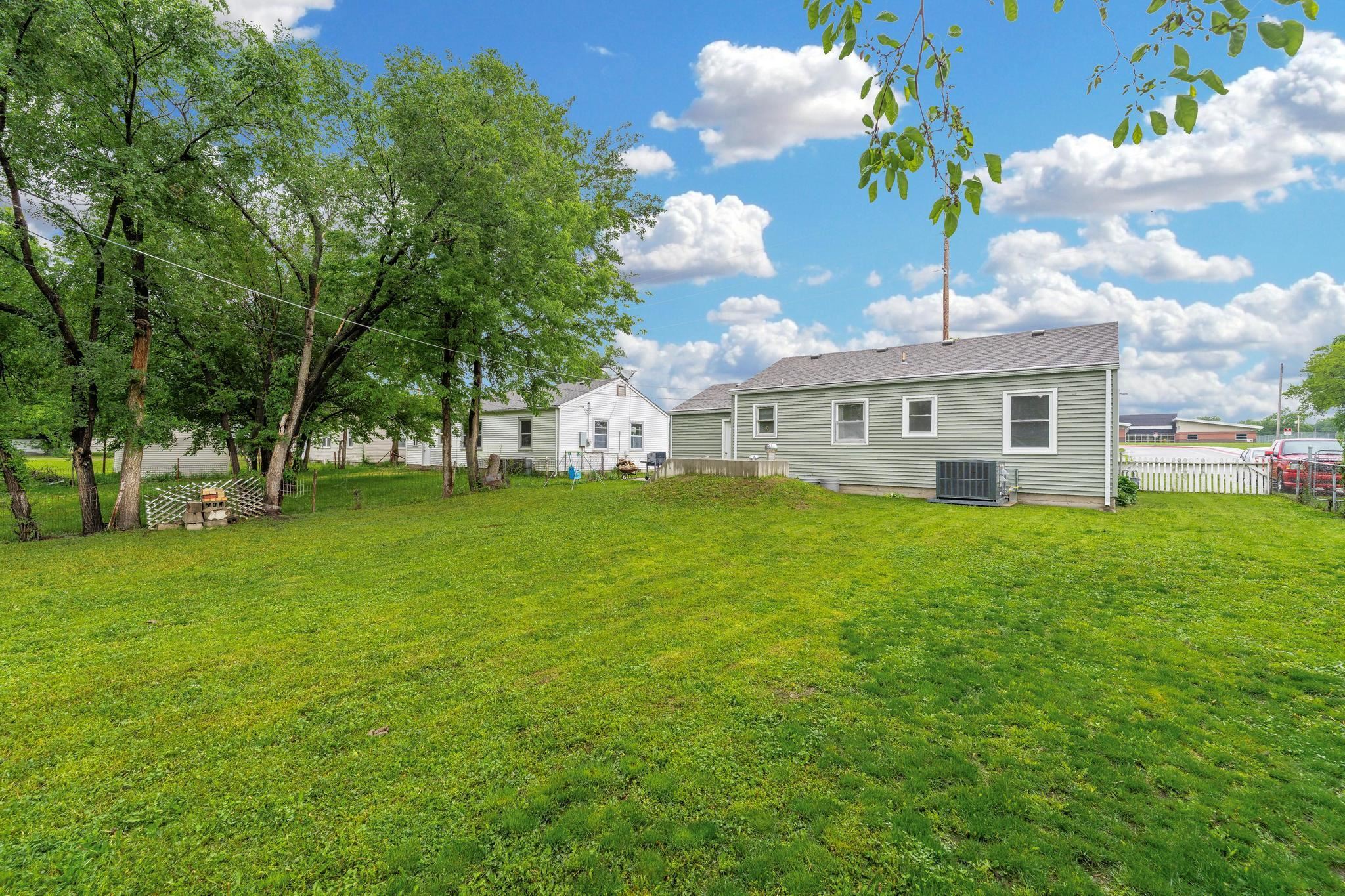 515 N Orchard St, El Dorado, Kansas image 29