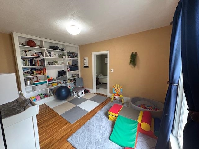 224 S Weaver St, Hesston, Kansas image 11