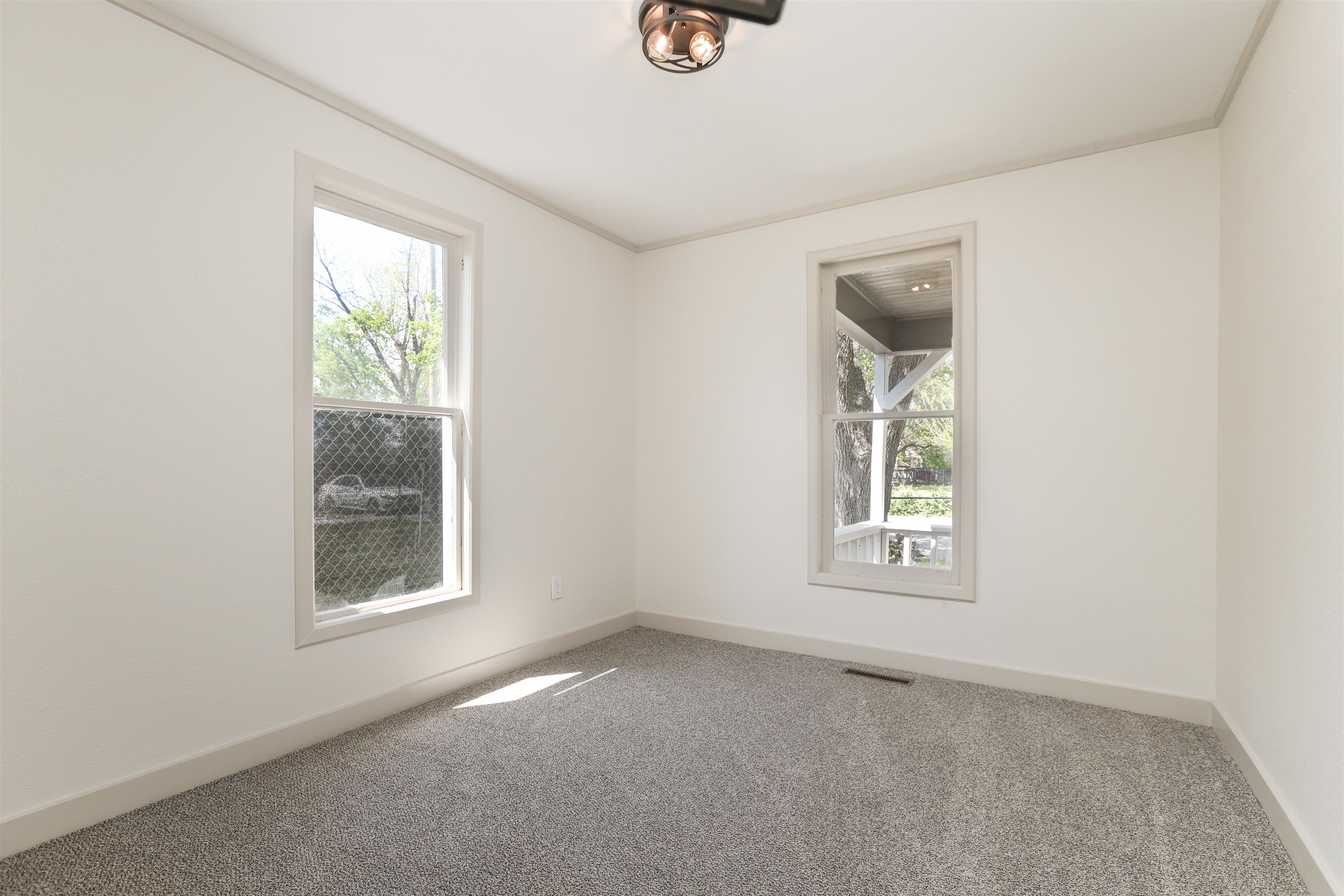 509 W Shirk St, Wichita, Kansas image 26