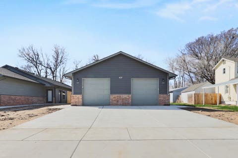 Multifamily For Sale - 423 S All Halllows Unit 200 St<br/> Wichita, KS 67213
