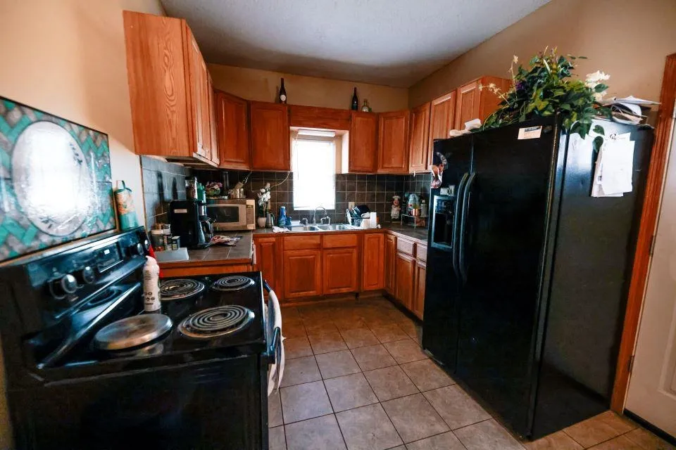 Wichita, Kansas 67213, United States, 1 Bedroom Bedrooms, ,1 BathroomBathrooms,Residential,Pending,40479