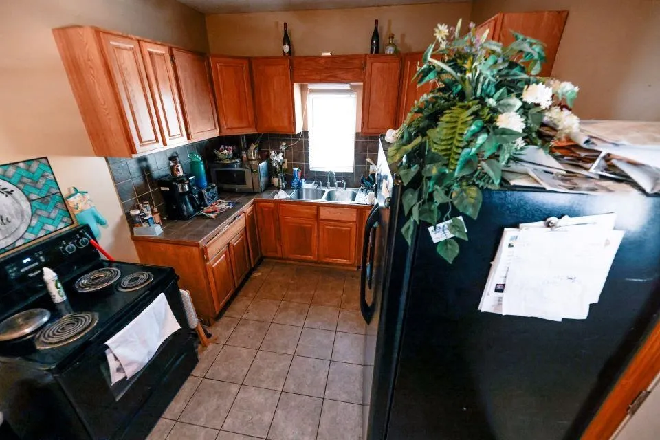 Wichita, Kansas 67213, United States, 1 Bedroom Bedrooms, ,1 BathroomBathrooms,Residential,Pending,40479