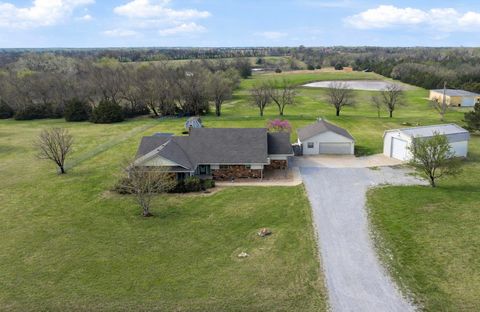 Homes For Sale - 16711 SW 154th Ter<br/> Butler County, Rose Hill, KS 67133