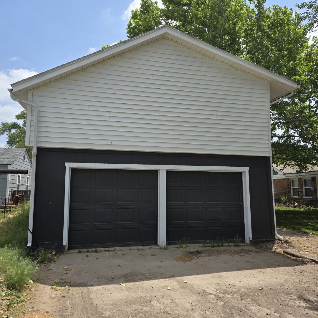 107 S Ward Pkwy, Haysville, Kansas image 2