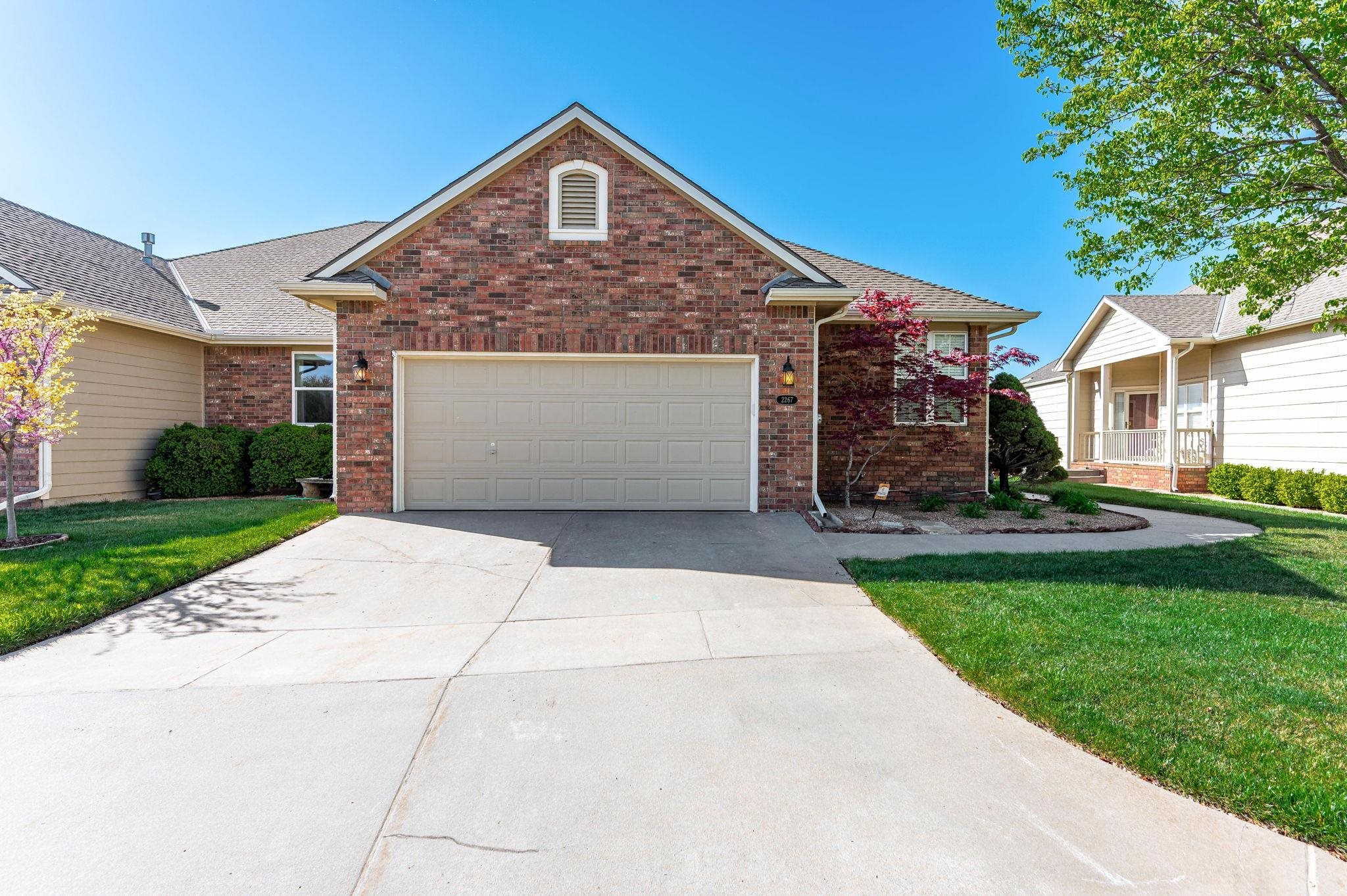 2267 N Lakeway Ct, Wichita, Kansas image 1