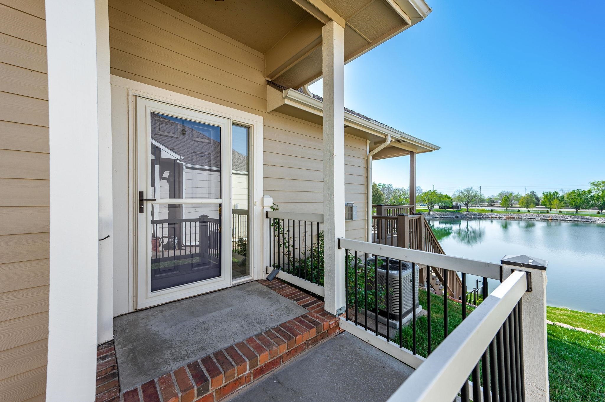 2267 N Lakeway Ct, Wichita, Kansas image 3