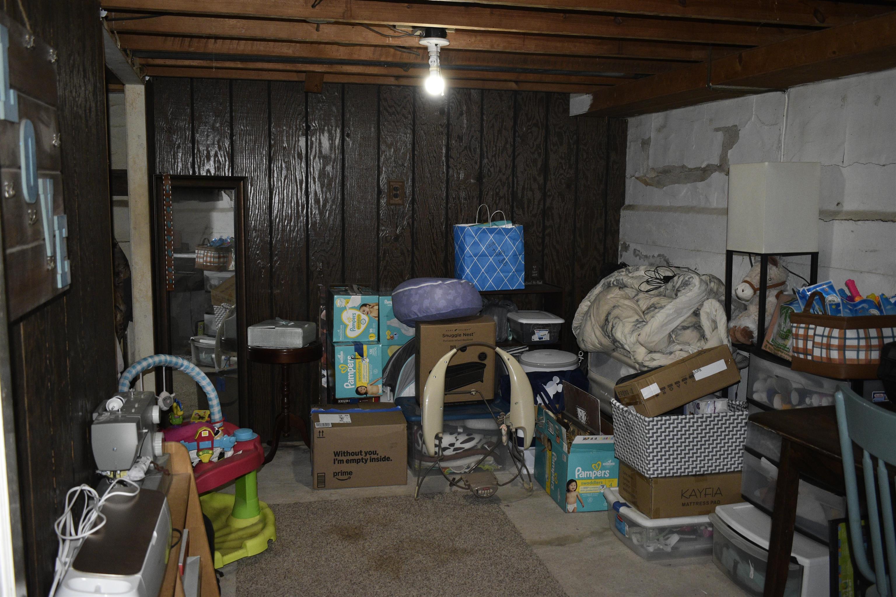 325 W Ave A, Mount Hope, Kansas image 27