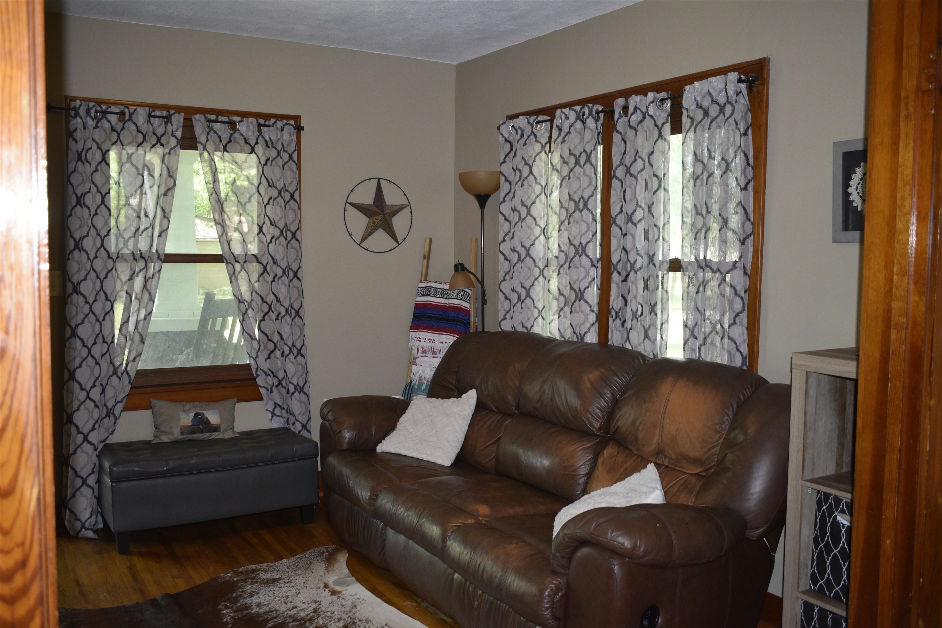 325 W Ave A, Mount Hope, Kansas image 11
