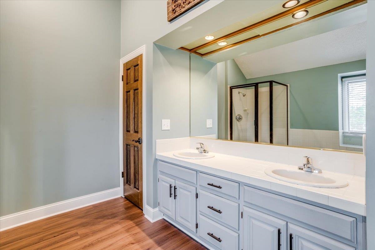 8522 E Greenbriar St, Wichita, Kansas image 22