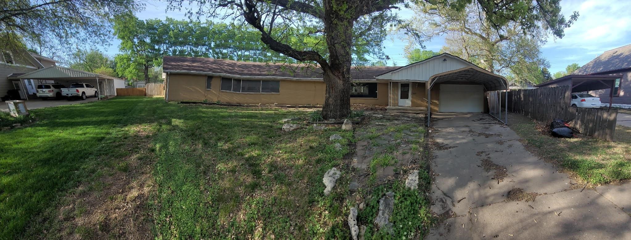814 E 12th Ave, Winfield, Kansas image 1