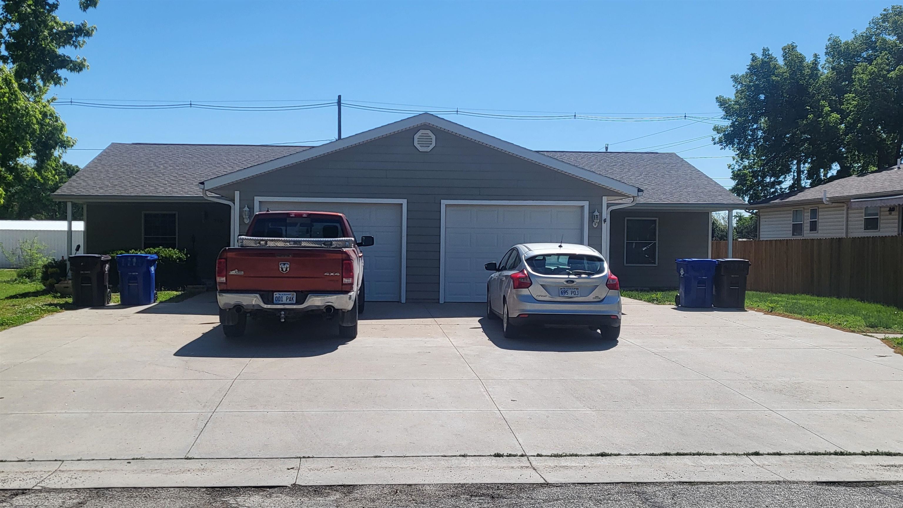 715 S Elm St, McPherson, Kansas image 1