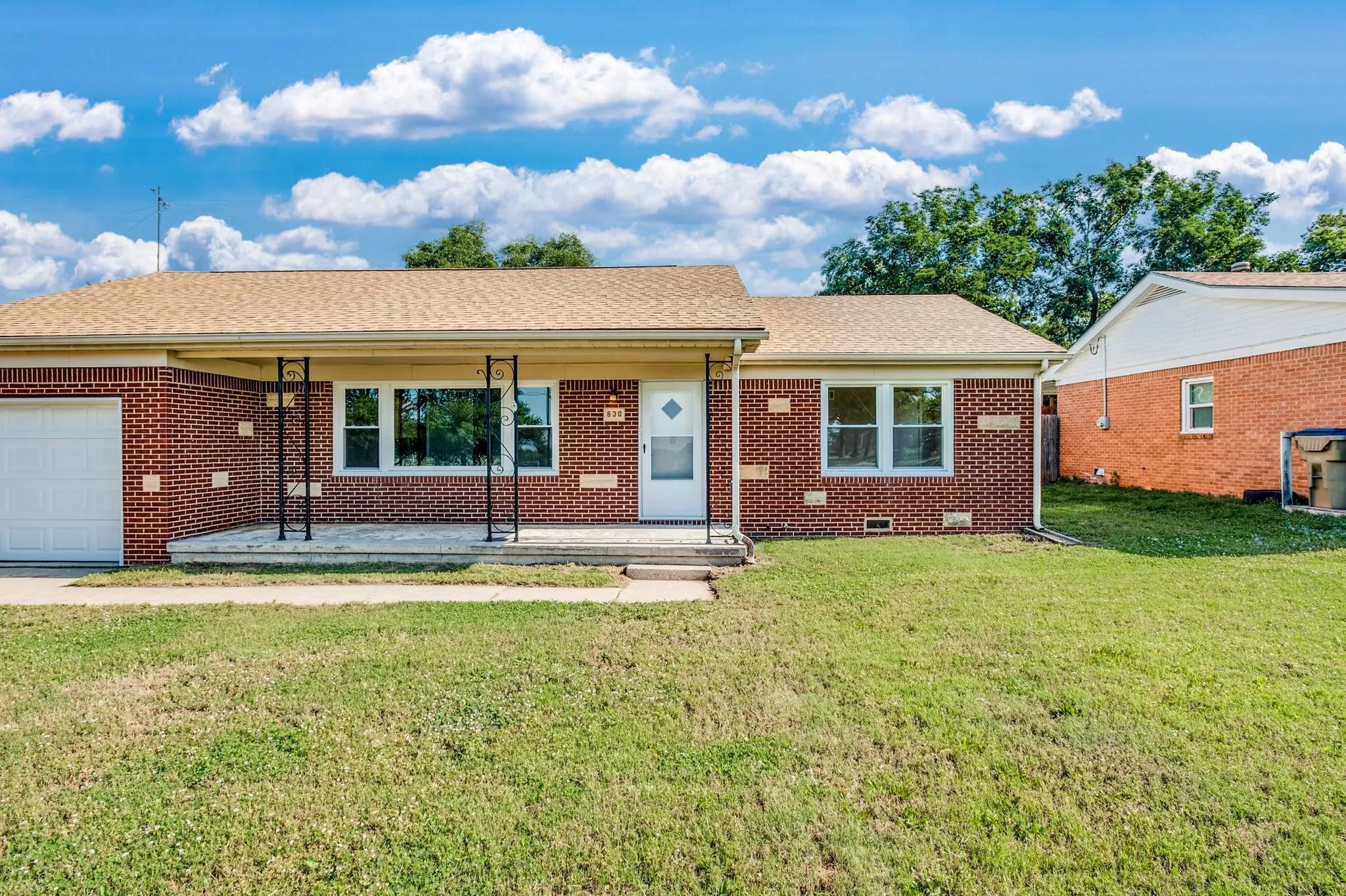 Derby, Kansas 67037, United States, 3 Bedrooms Bedrooms, ,1 BathroomBathrooms,Residential,Pending,143857