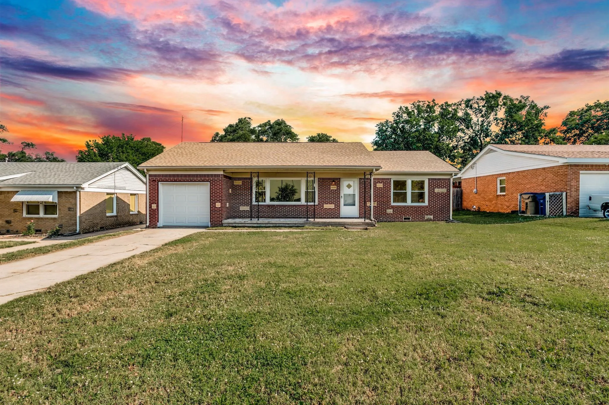 Derby, Kansas 67037, United States, 3 Bedrooms Bedrooms, ,1 BathroomBathrooms,Residential,Pending,143857