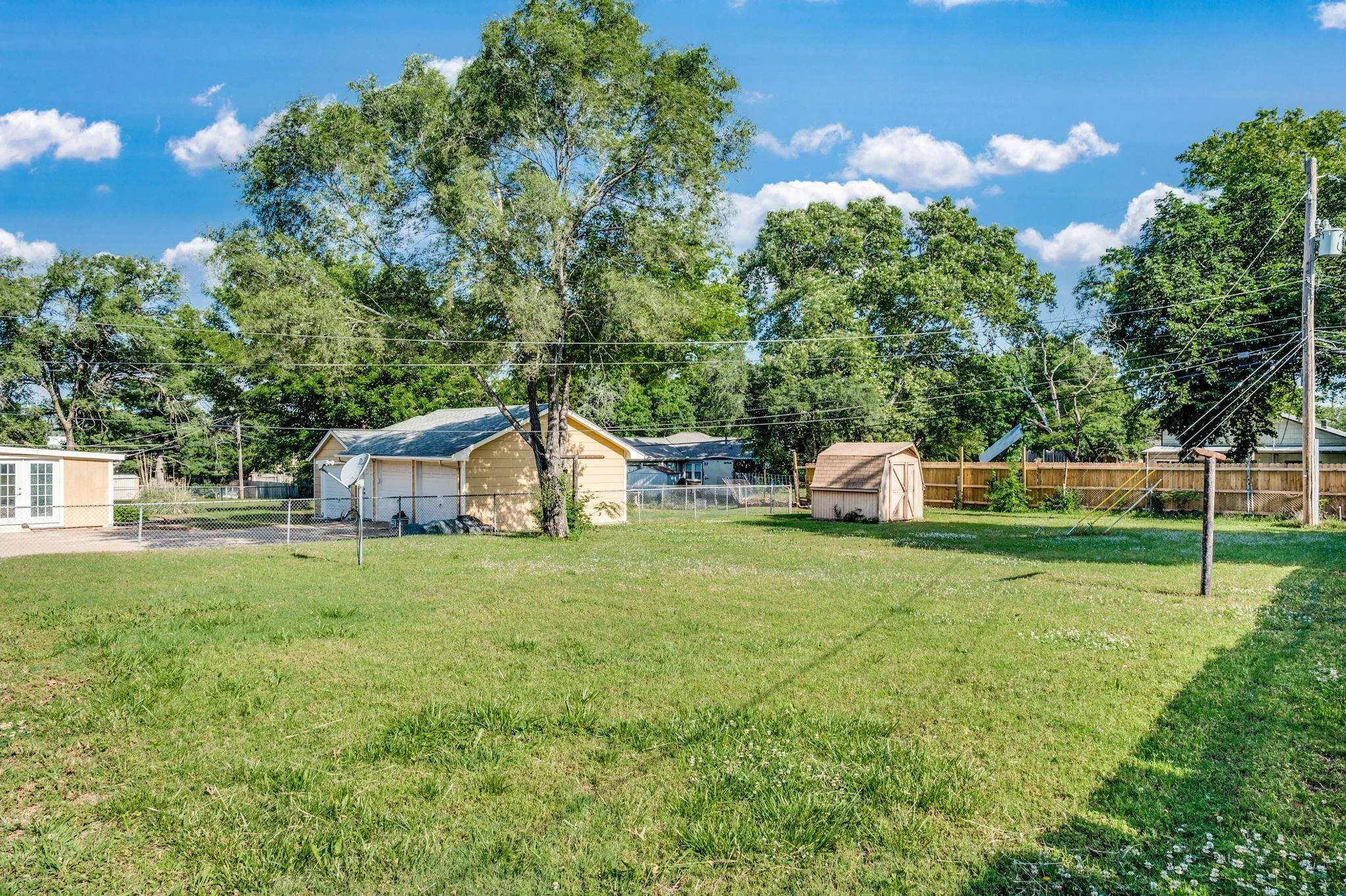 Derby, Kansas 67037, United States, 3 Bedrooms Bedrooms, ,1 BathroomBathrooms,Residential,Pending,143857