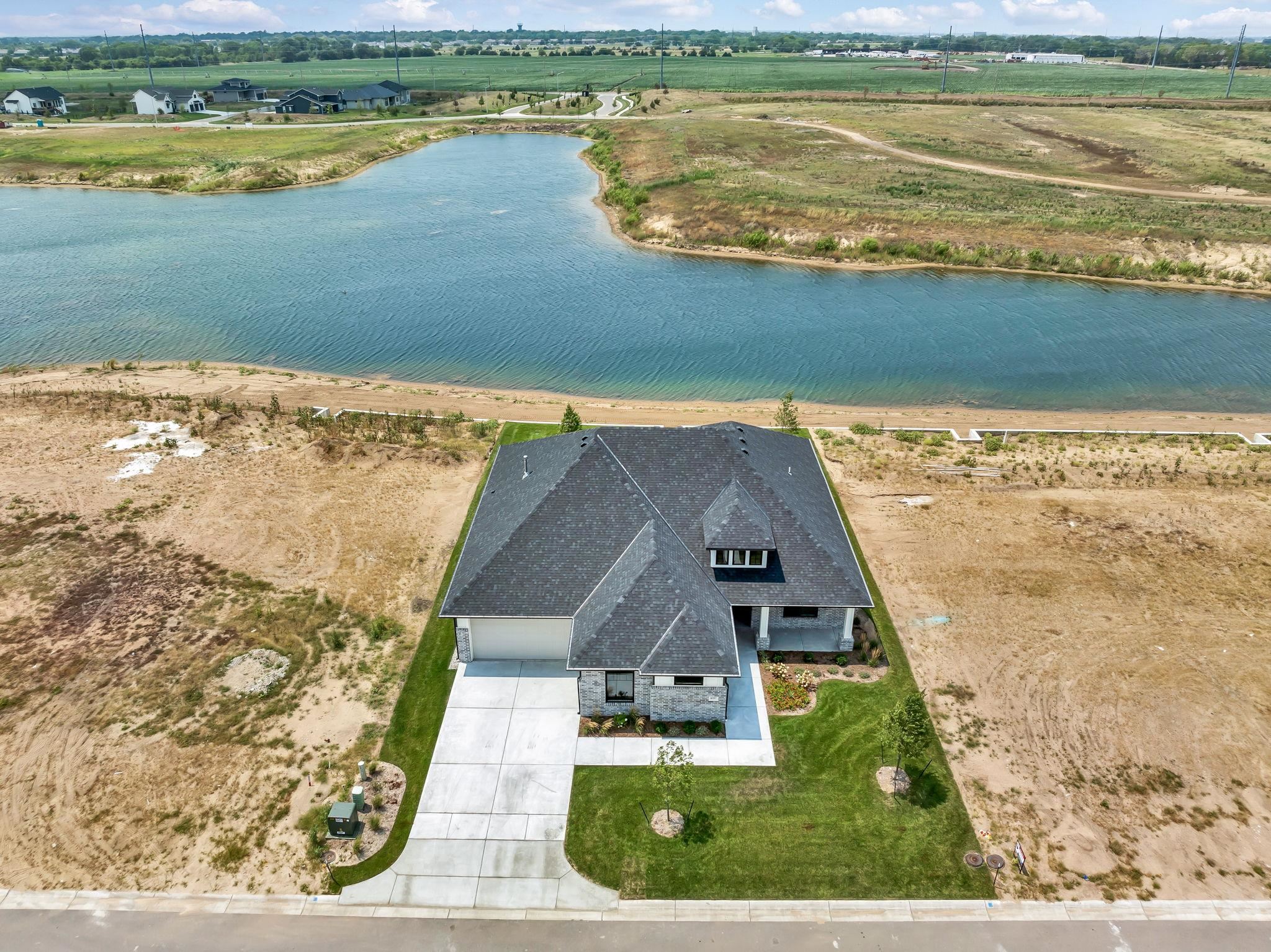 8357 W Waterway Ct, Maize, Kansas image 35