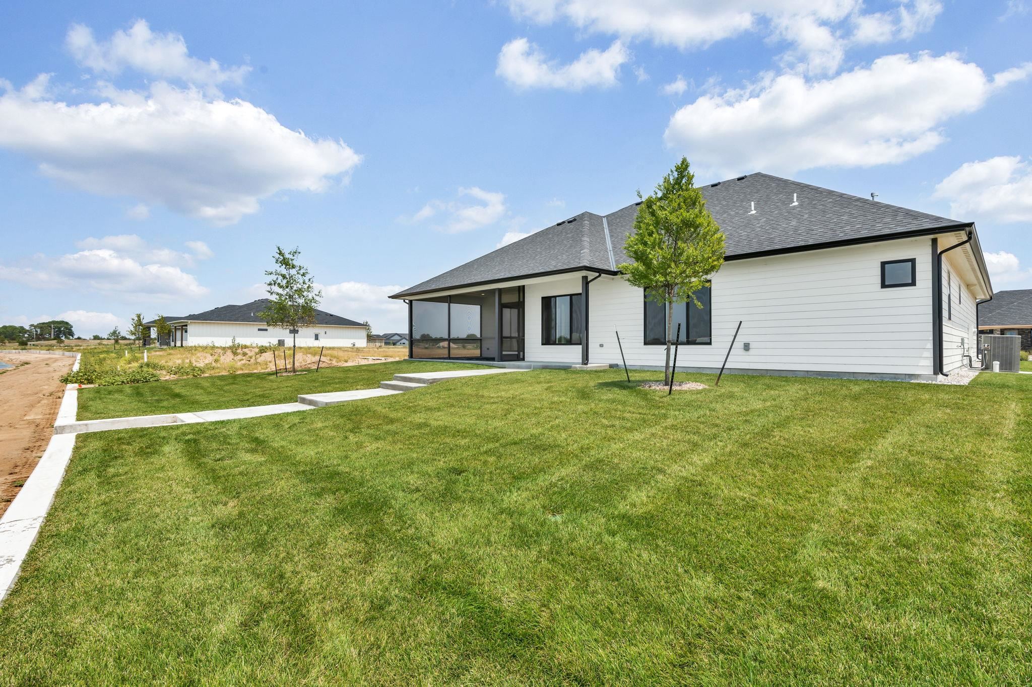 8357 W Waterway Ct, Maize, Kansas image 33